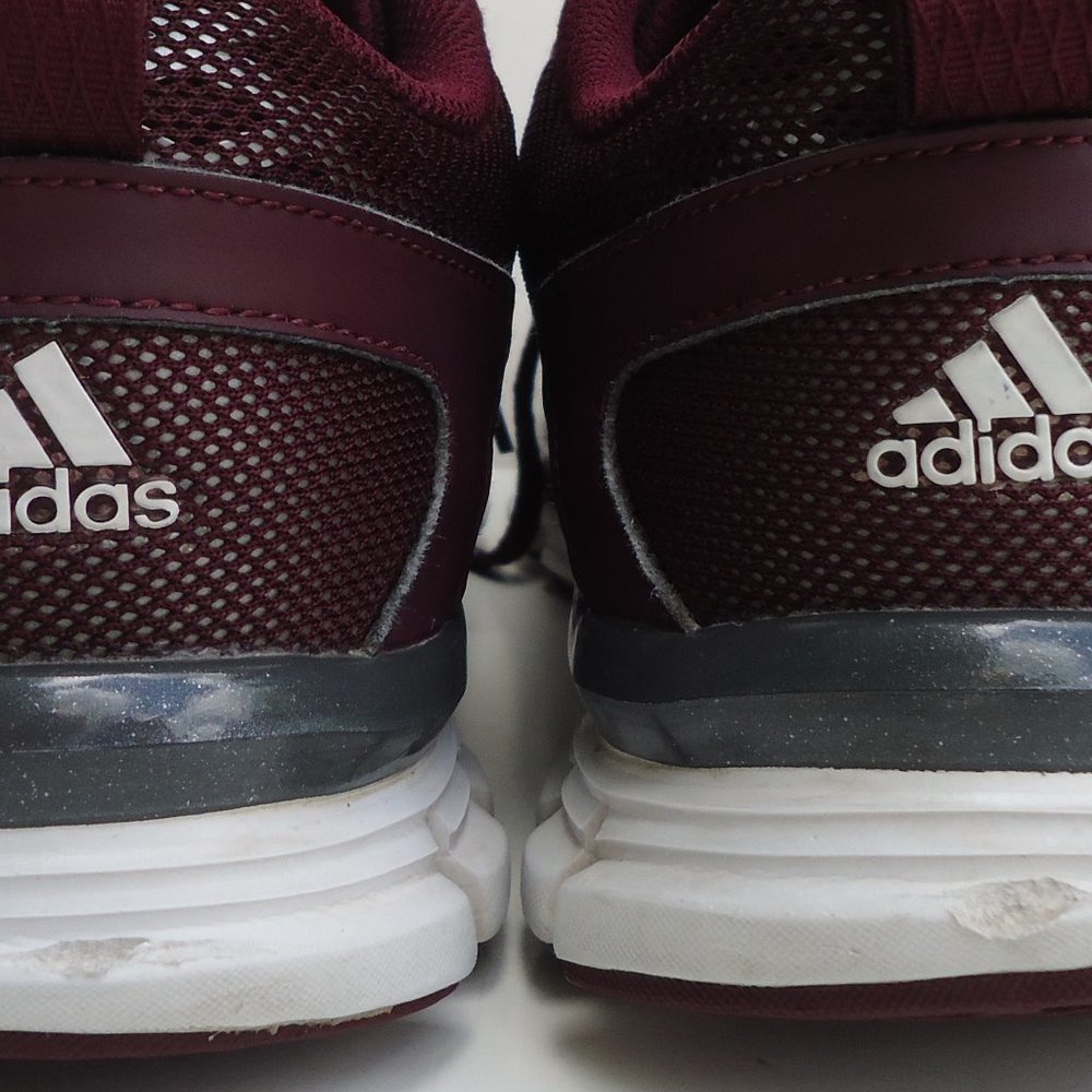SIZE 7. Adidas Training running sneakers shoes . - Picture 9 of 15